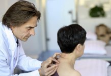 Reumatoidalne zapalenie stawów w miejscu pracy: perspektywa lekarza, pacjenta i pracodawcy pawel-dermoklinika - reumatologia 3.jpg