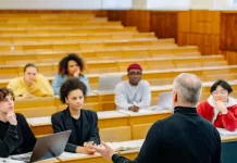 sopocka.edu.pl - 210-jak-wybrac-odpowiednie-studia-podyplomowe-w-gdansku.webp